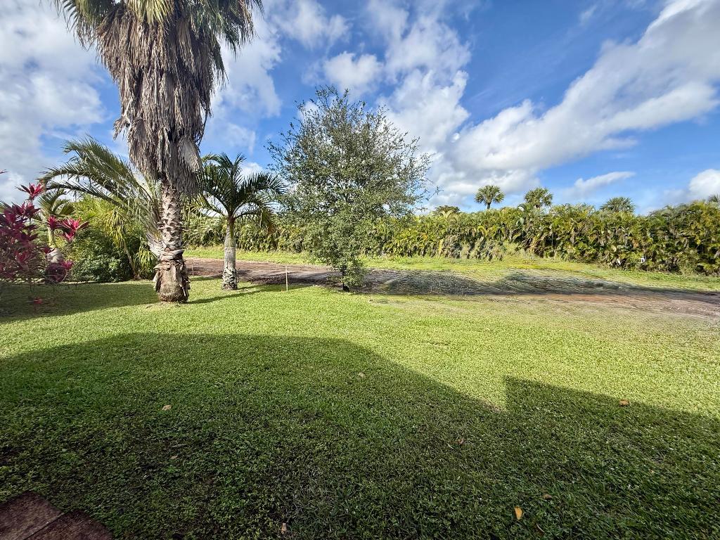 10633 Greenbriar Court