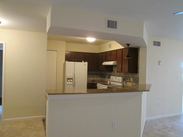 1000 Scotia Drive 504