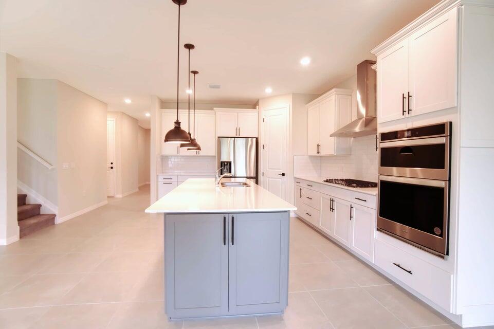 5328 Star Rush Lane