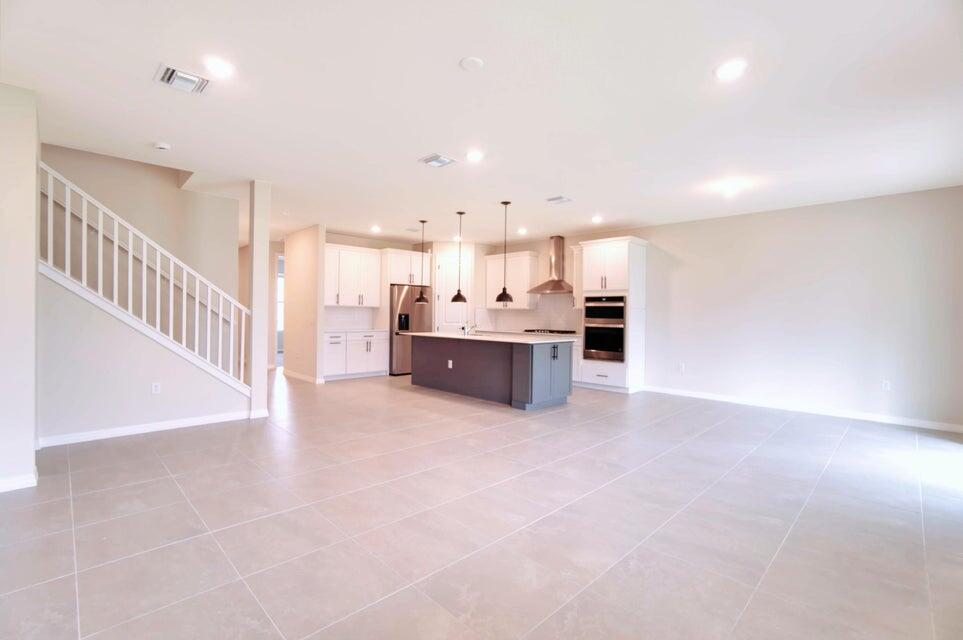5328 Star Rush Lane