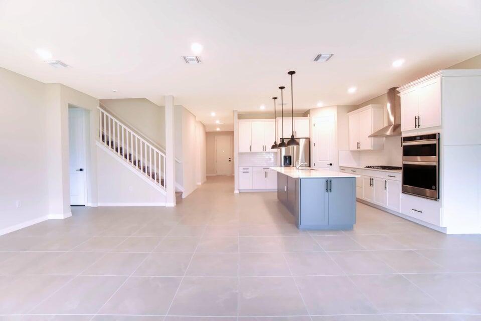 5328 Star Rush Lane