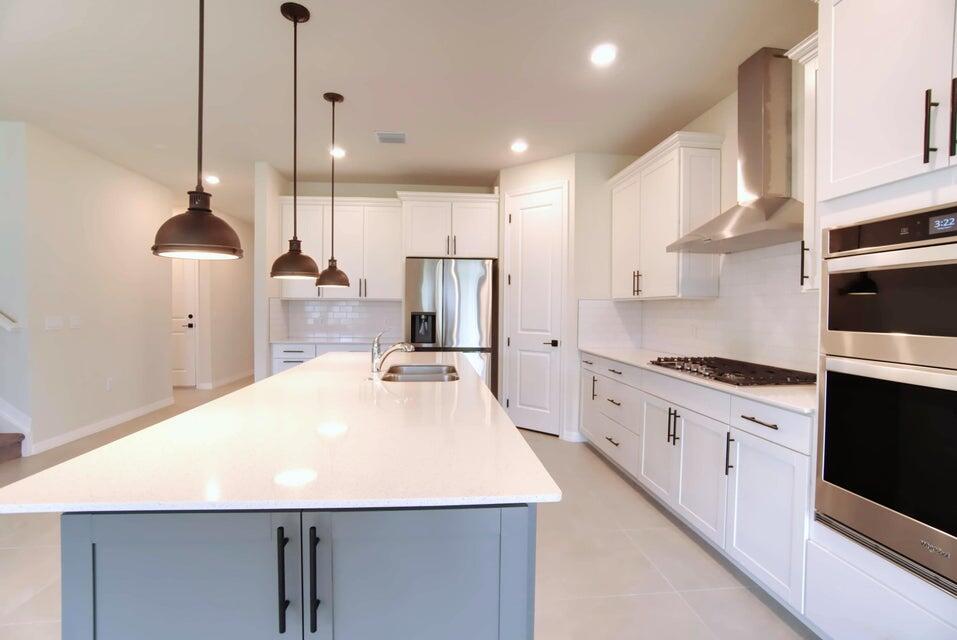 5328 Star Rush Lane