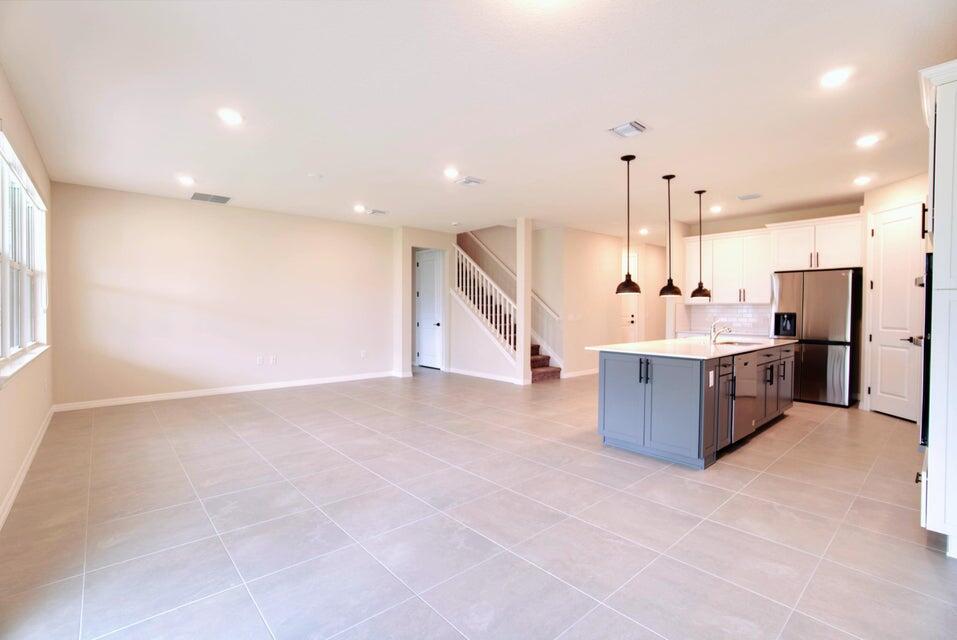 5328 Star Rush Lane