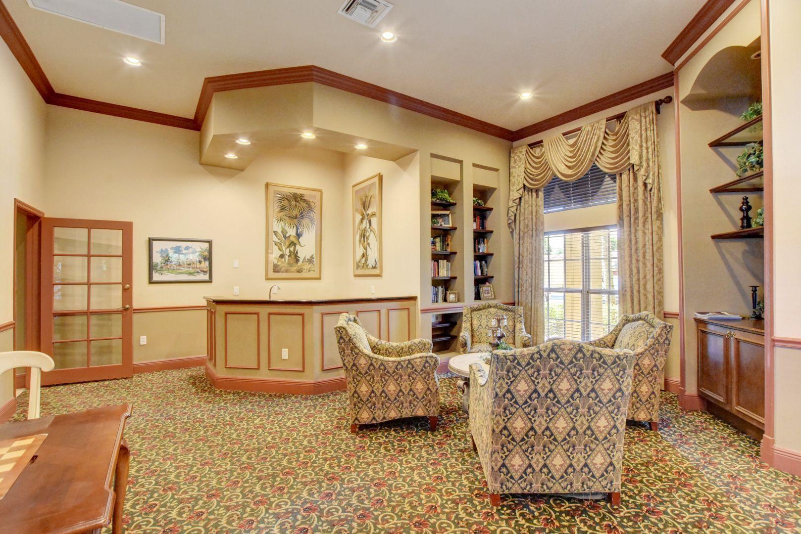 500 Scotia Drive 305