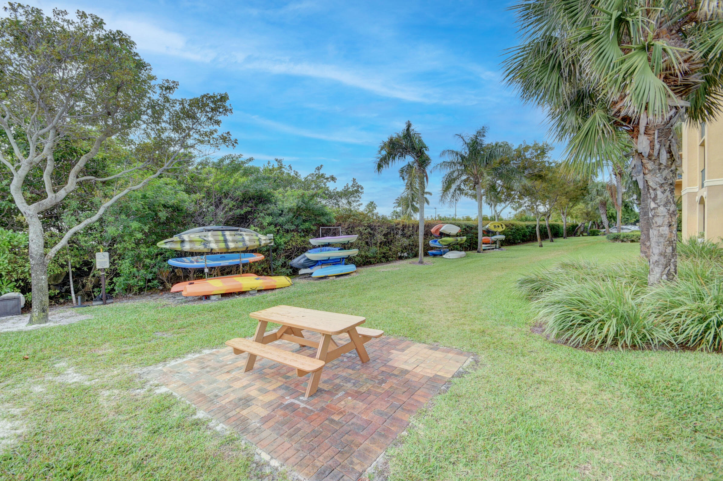 500 Scotia Drive 305