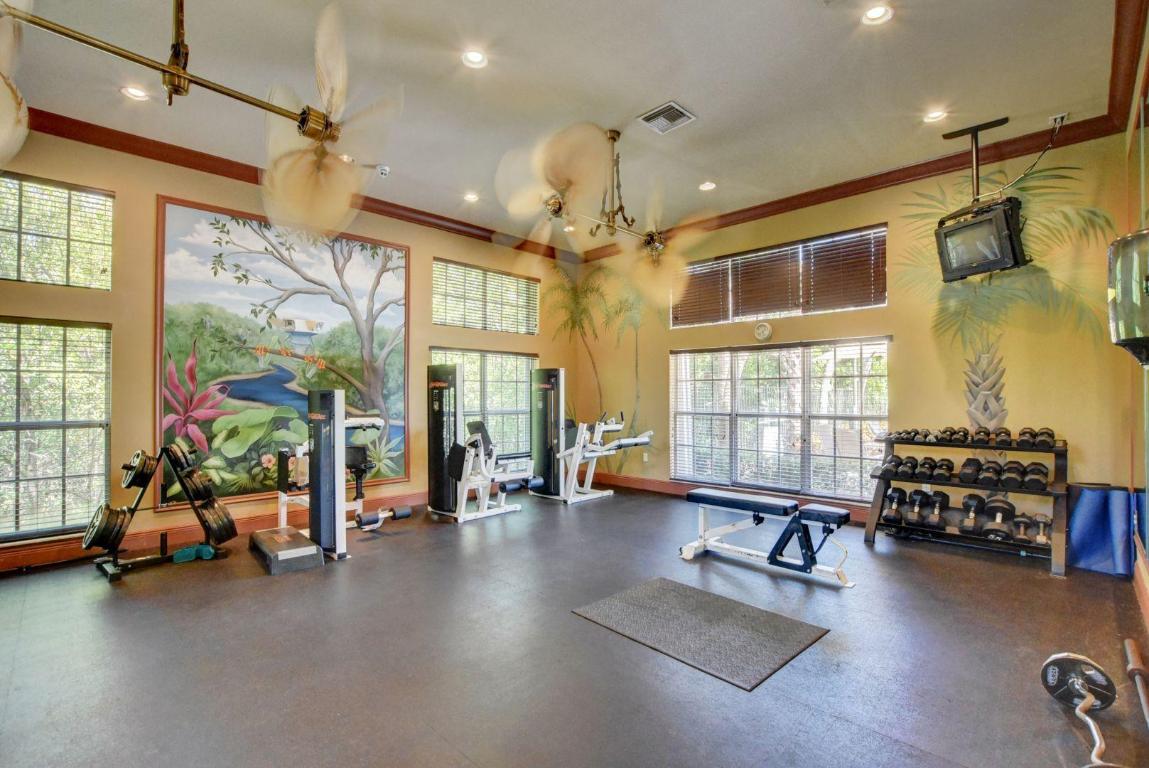 500 Scotia Drive 305