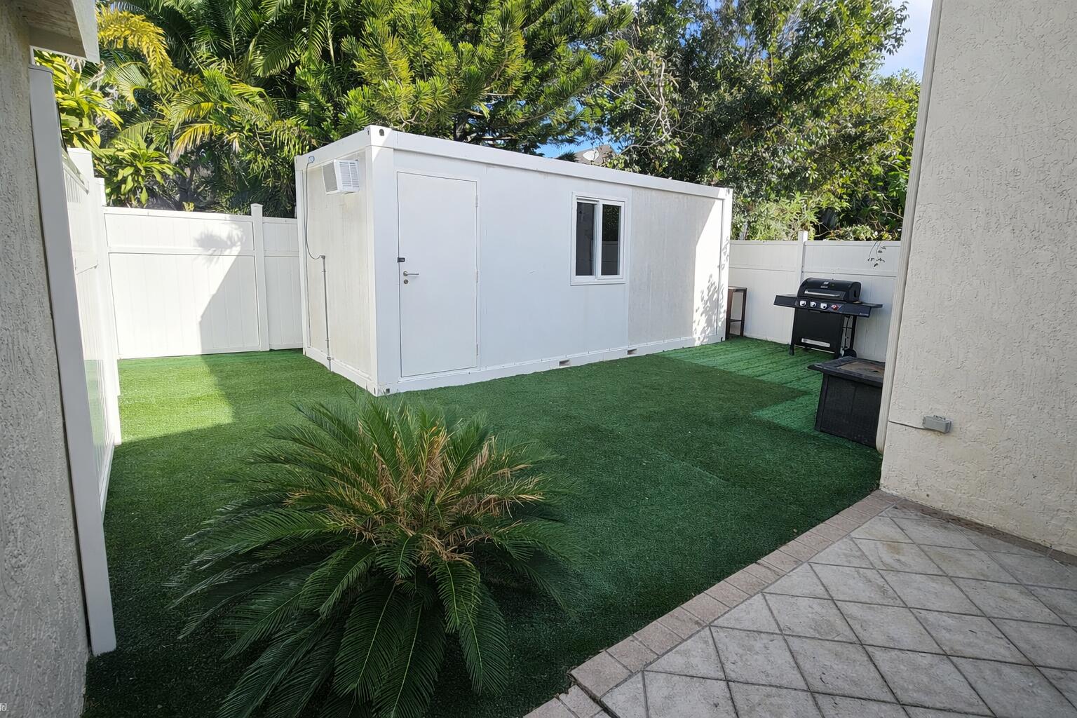 4135 Eastridge Circle