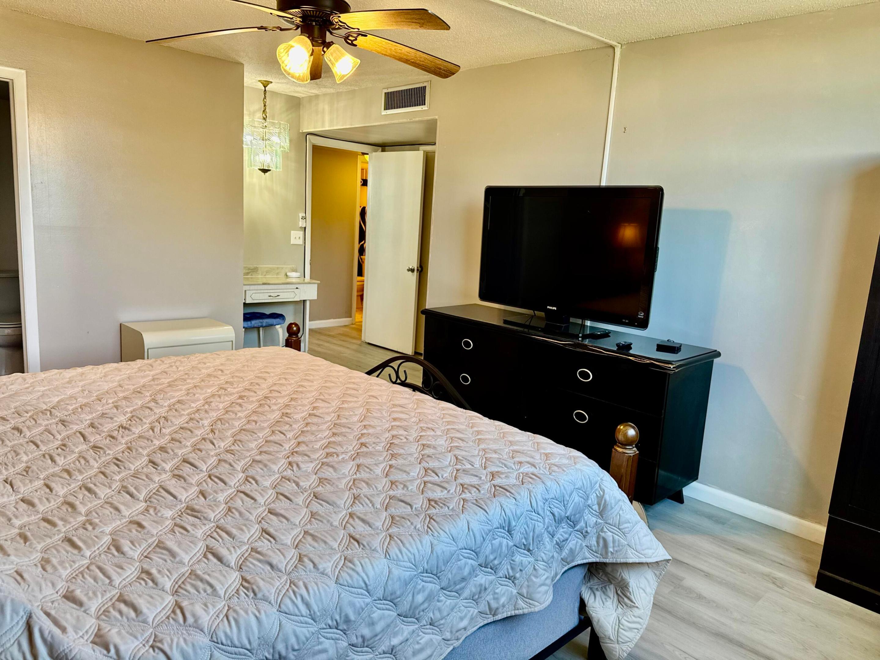 5500 NW 2nd Avenue 522