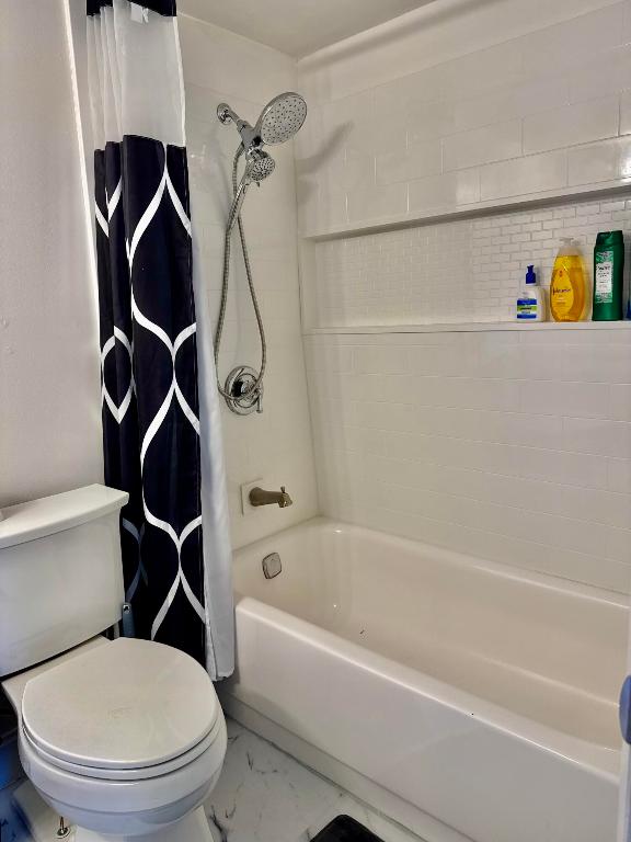 5500 NW 2nd Avenue 522