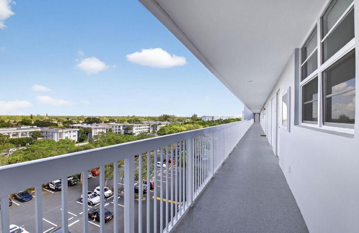 5500 NW 2nd Avenue 522