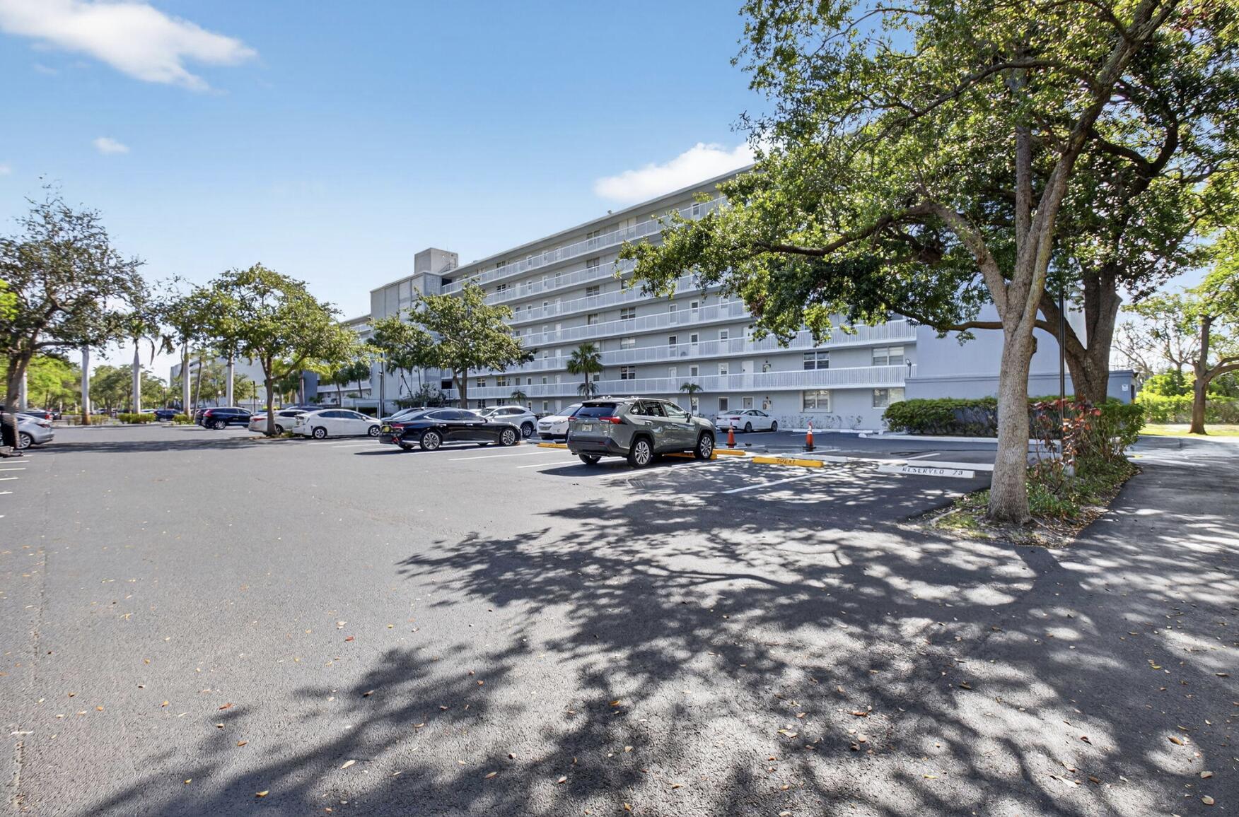 5500 NW 2nd Avenue 522