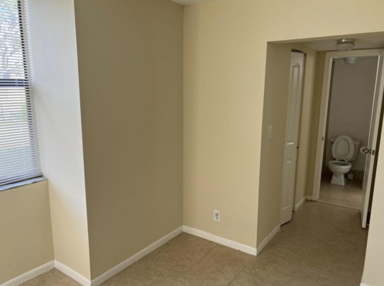 1256 S Military Trail 911