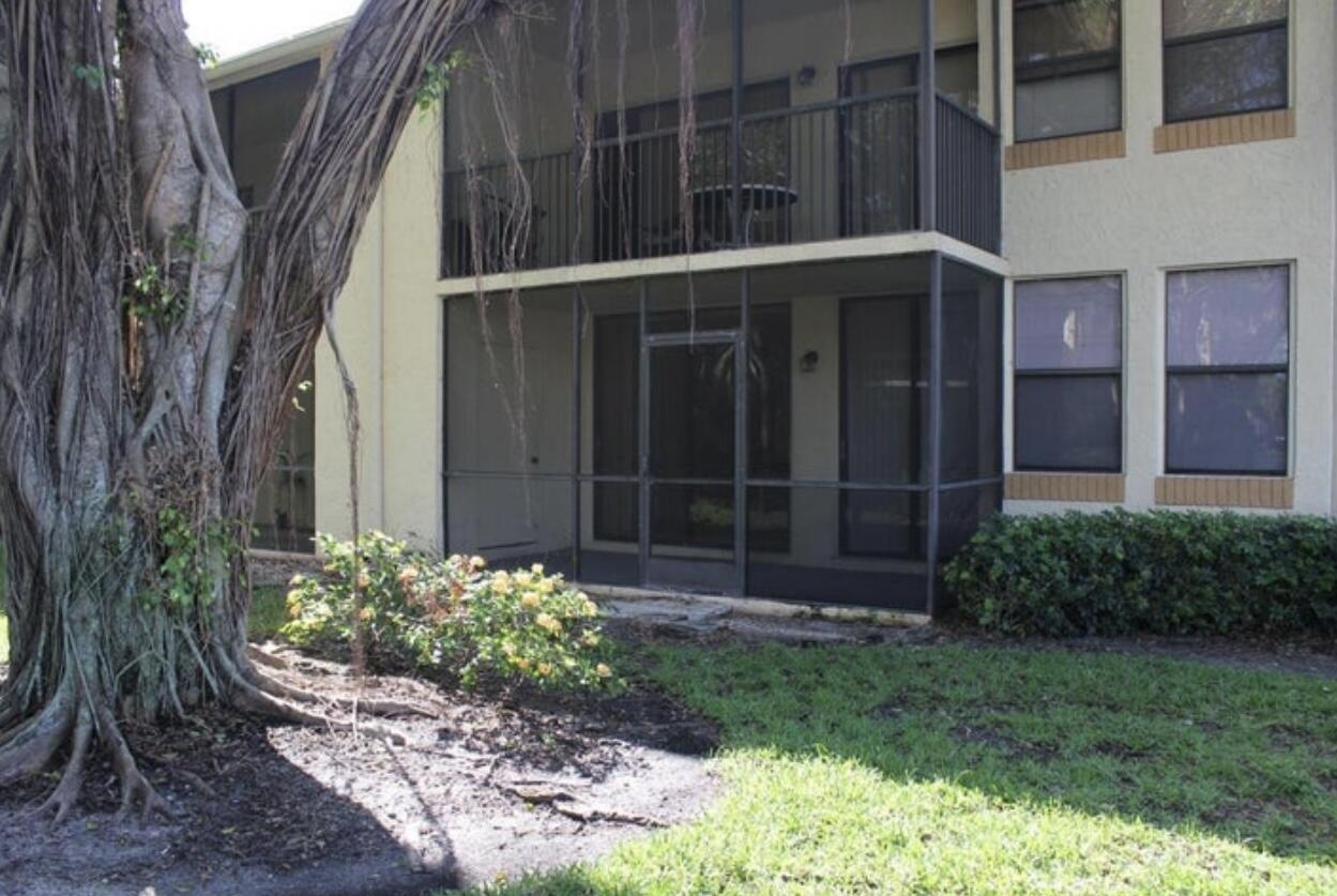 1256 S Military Trail 911