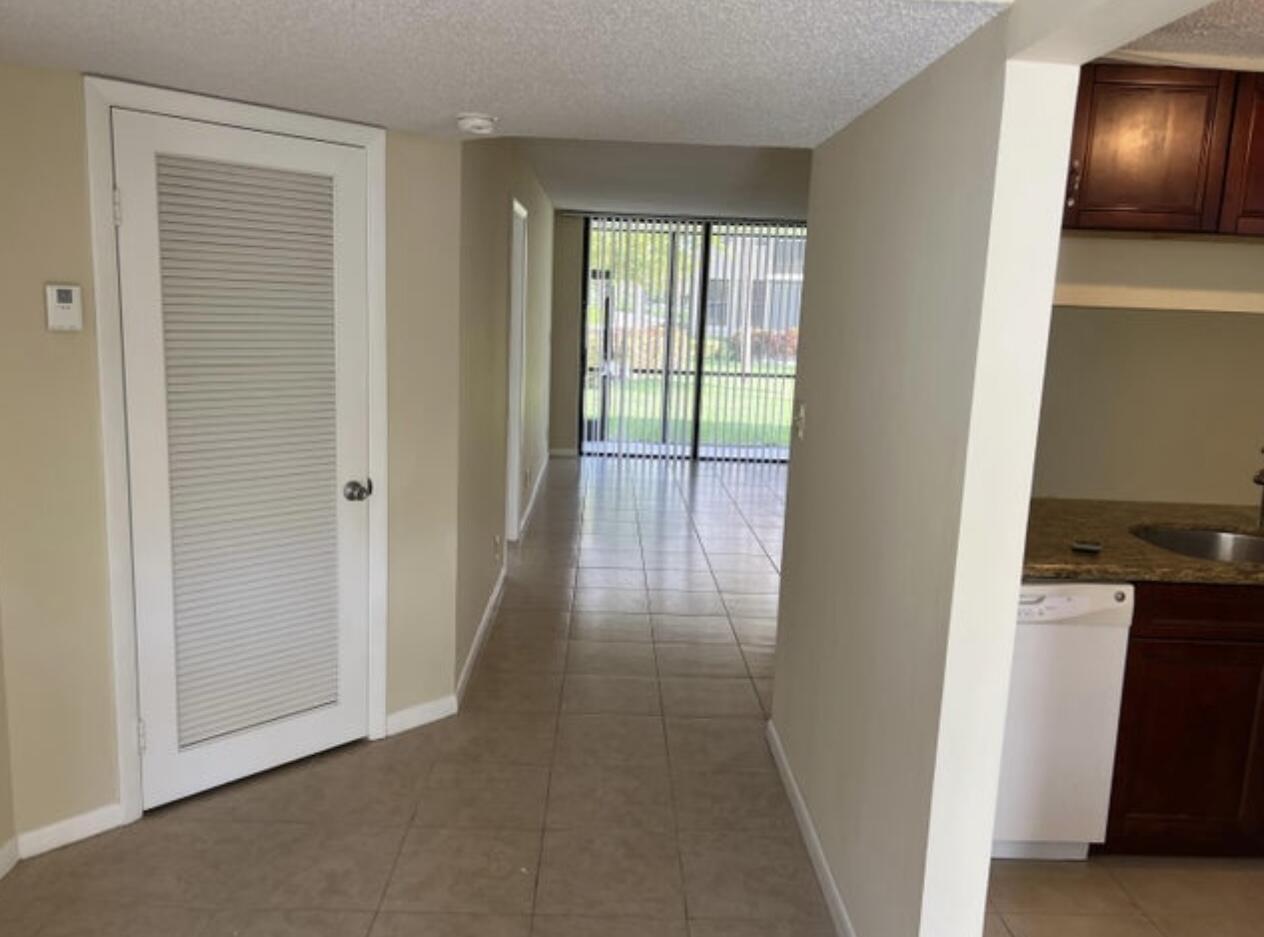 1256 S Military Trail 911