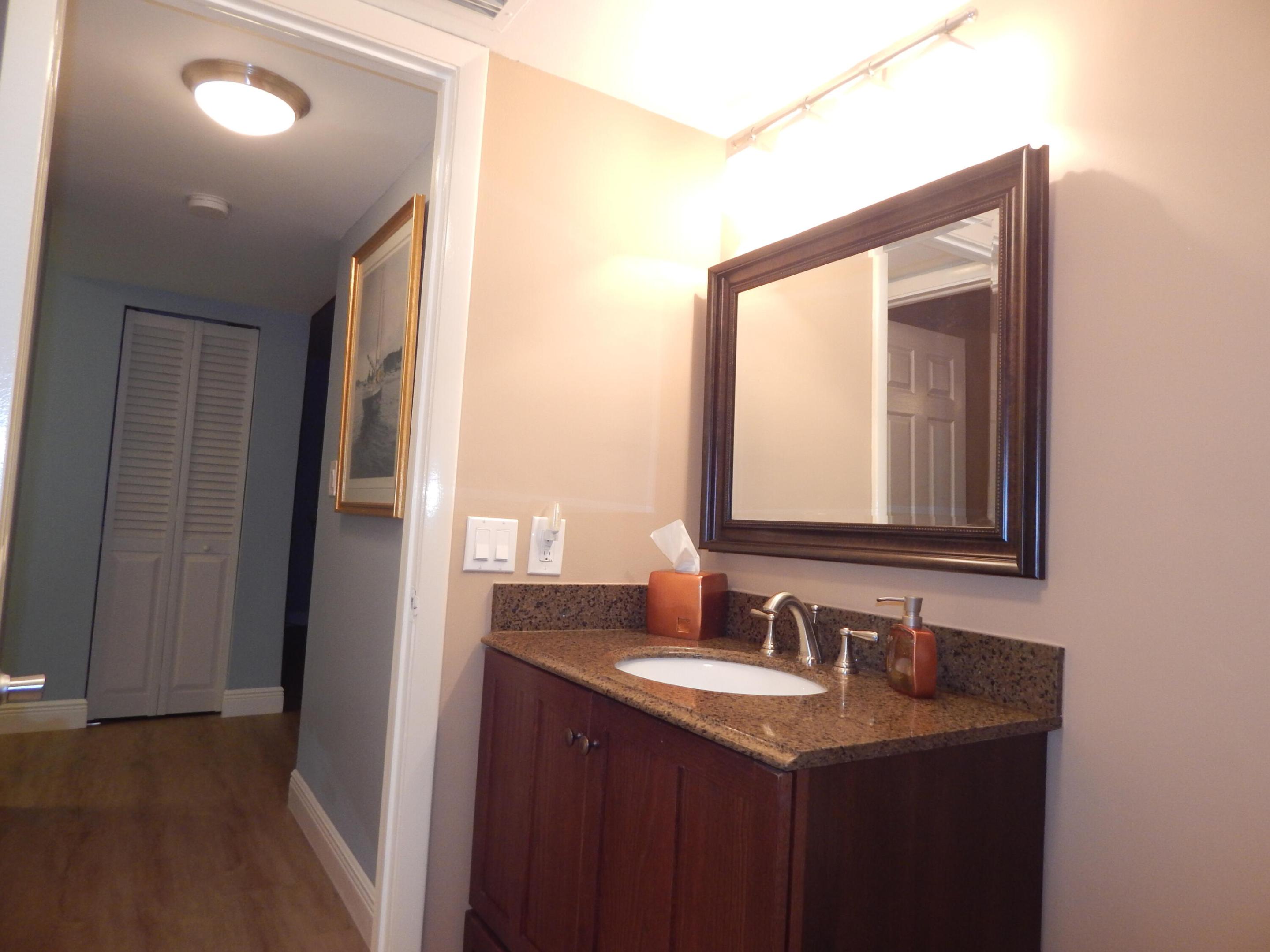 120 SE 7th Street 1002