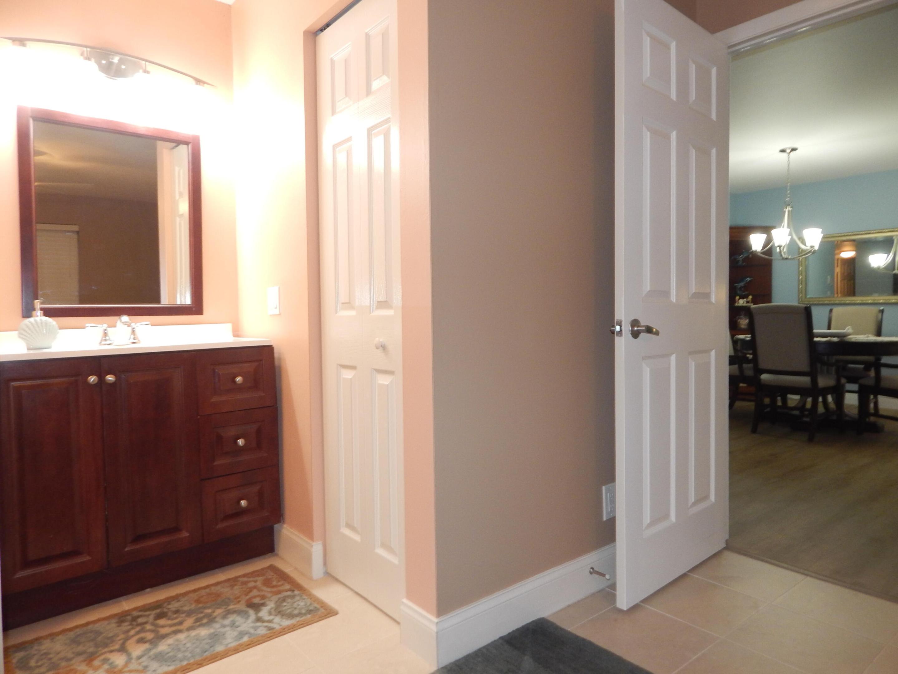 120 SE 7th Street 1002