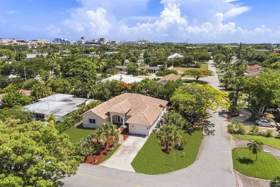 298 NW 11th Street, Boca Raton