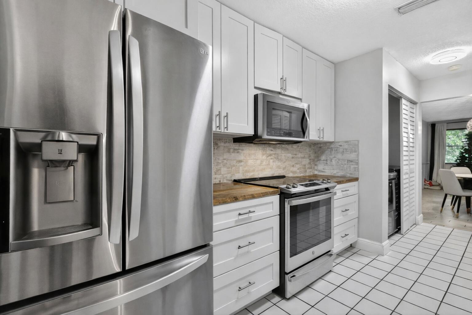 12228 Sag Harbor Court 2, Wellington Unit: 2