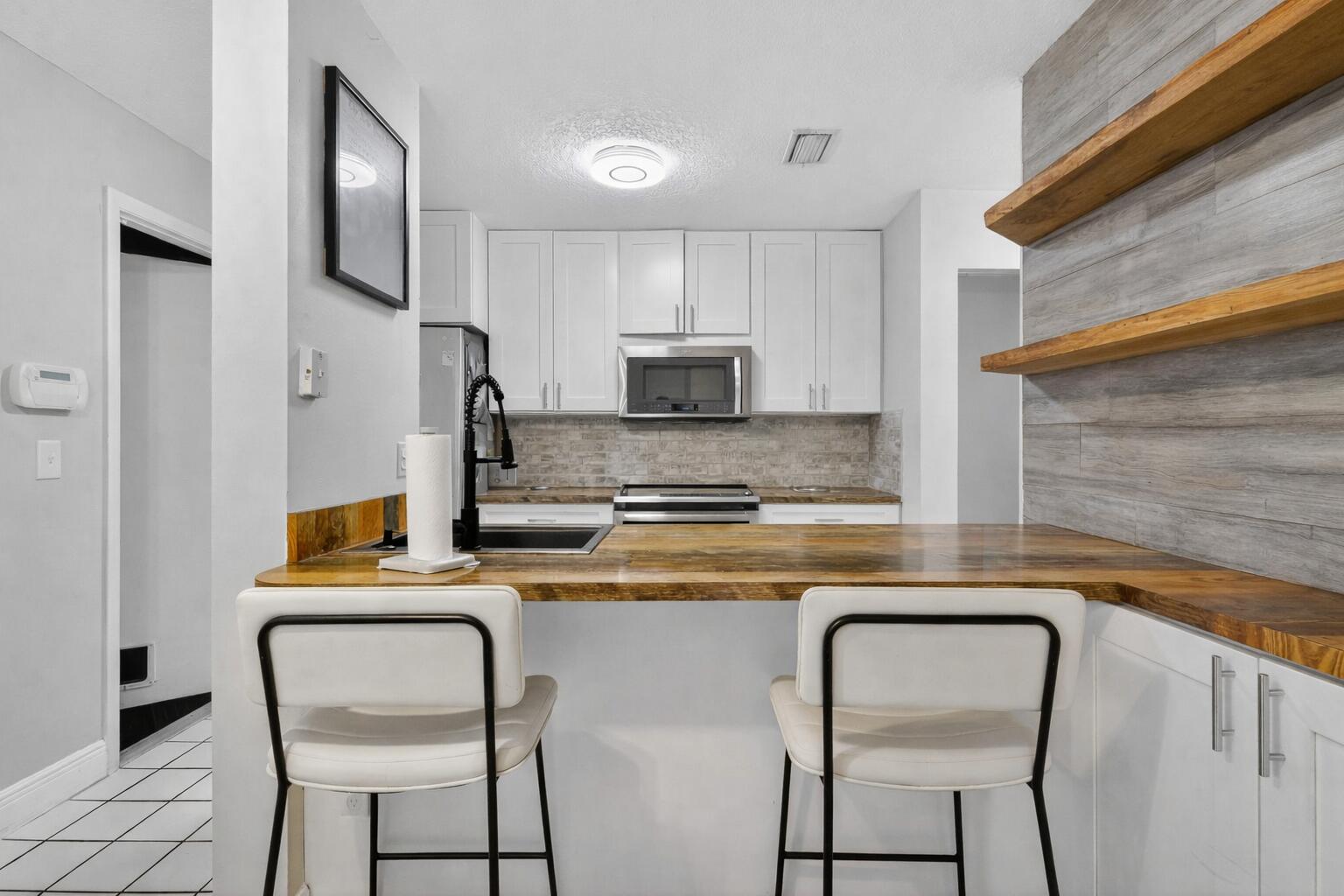 12228 Sag Harbor Court 2, Wellington Unit: 2