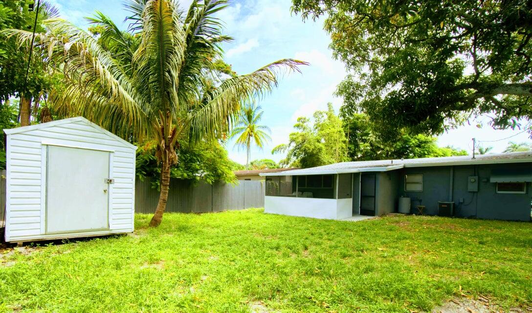 1117 NW 7th Terrace, Fort Lauderdale