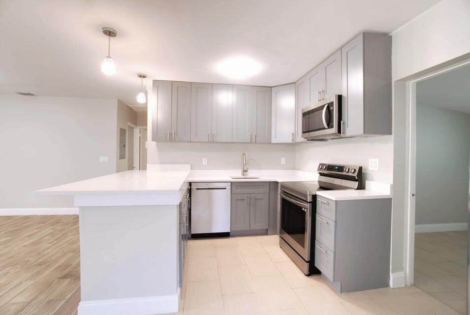 1117 NW 7th Terrace, Fort Lauderdale