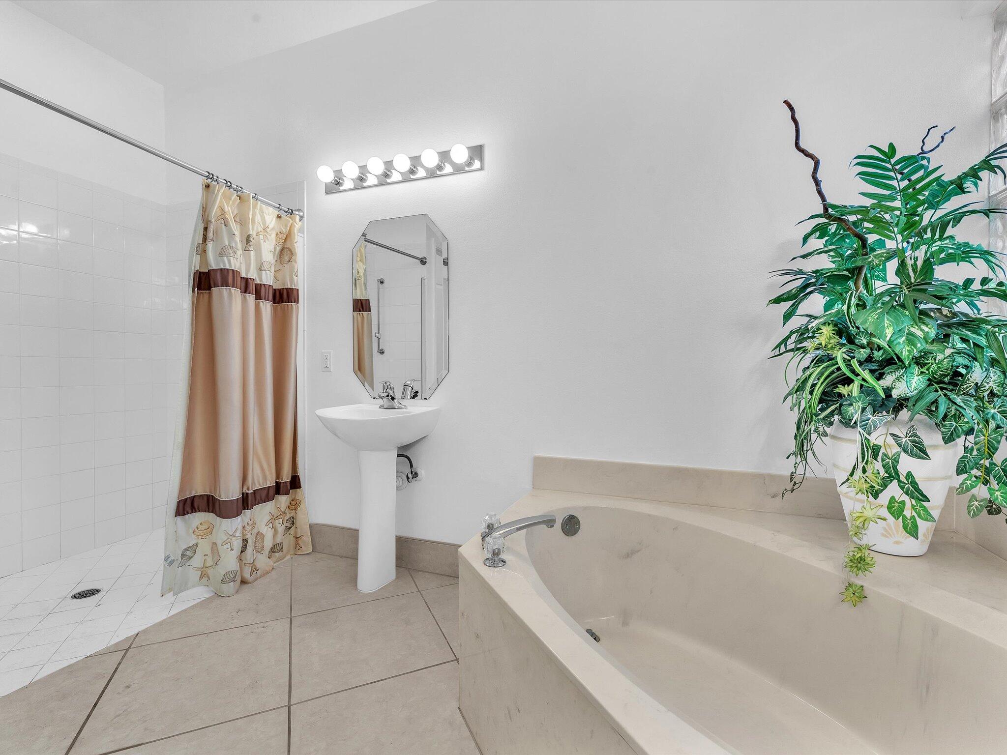 7863 NW 61st Terrace, Parkland