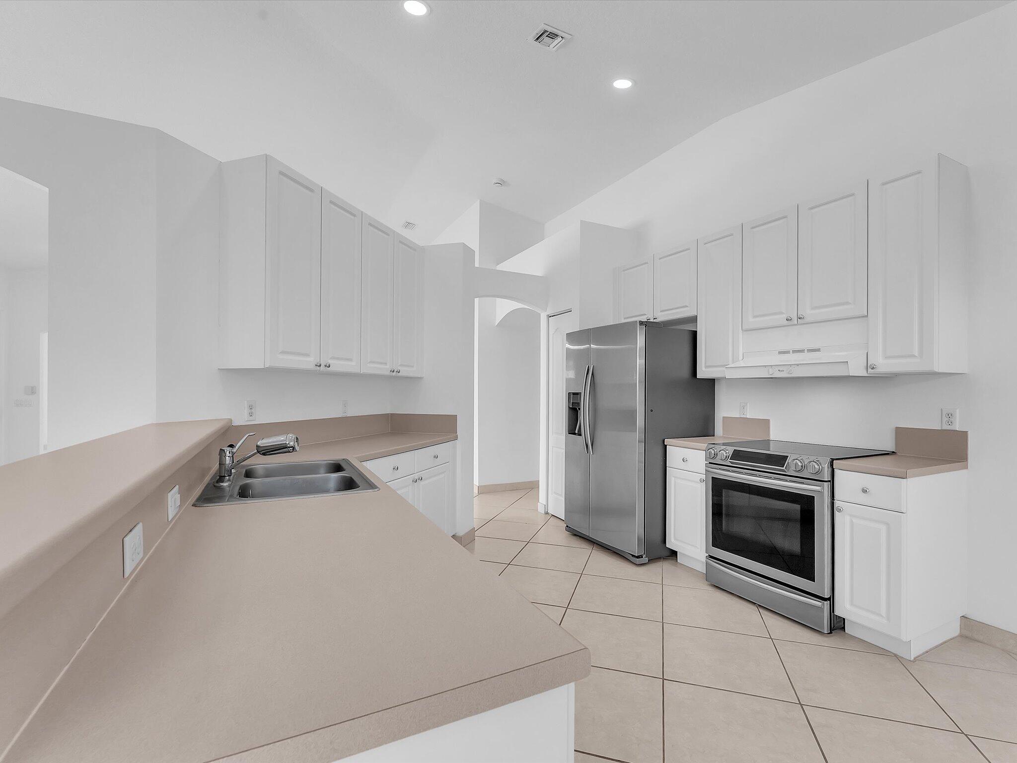 7863 NW 61st Terrace, Parkland