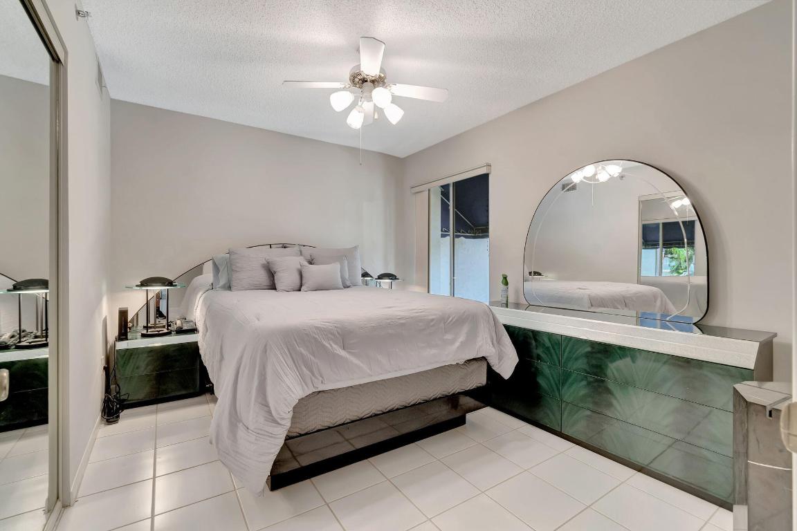 280 NW 67th Street B207, Boca Raton Unit: B207