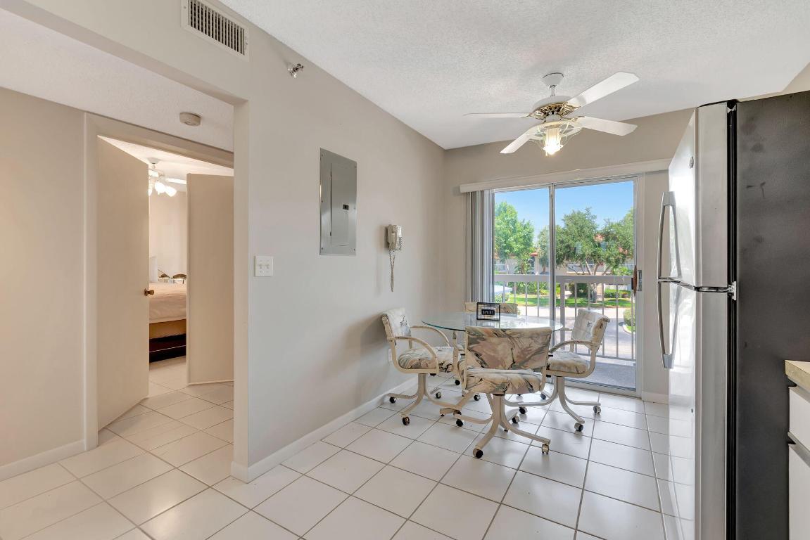 280 NW 67th Street B207, Boca Raton Unit: B207