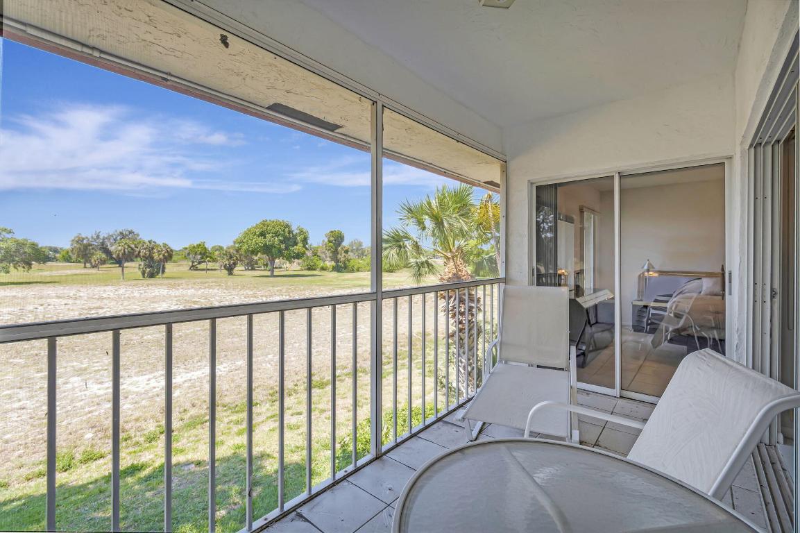 280 NW 67th Street B207, Boca Raton Unit: B207