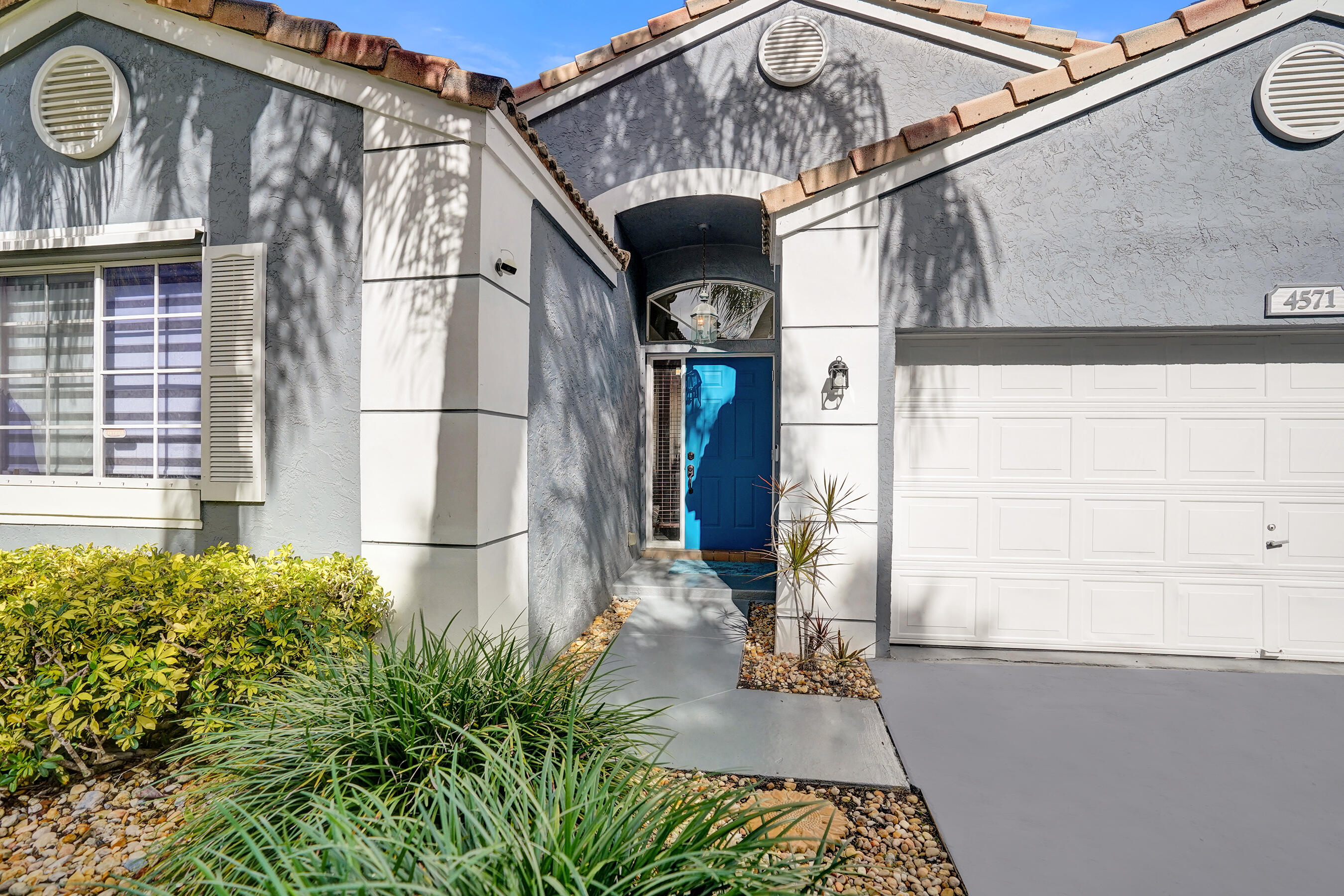 4571 NW 6th Street, Deerfield Beach