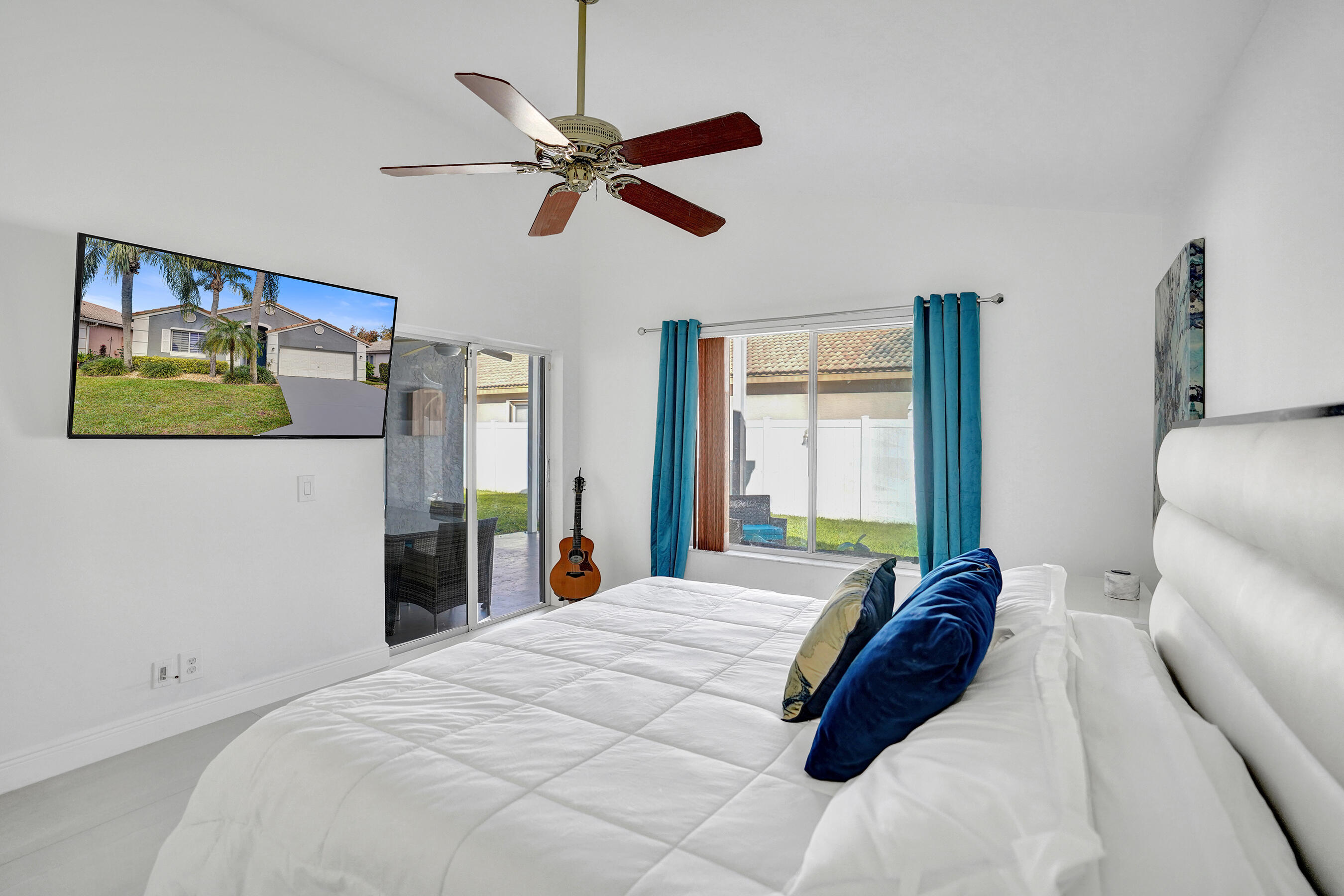 4571 NW 6th Street, Deerfield Beach