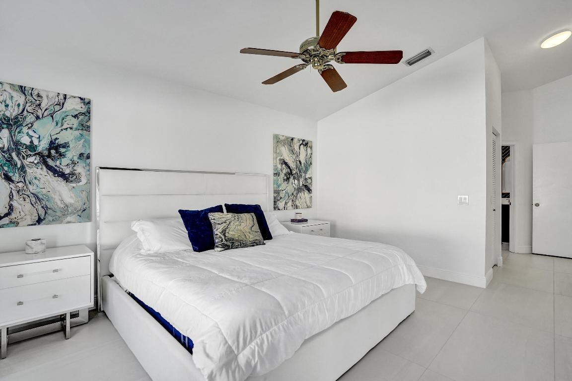 4571 NW 6th Street, Deerfield Beach