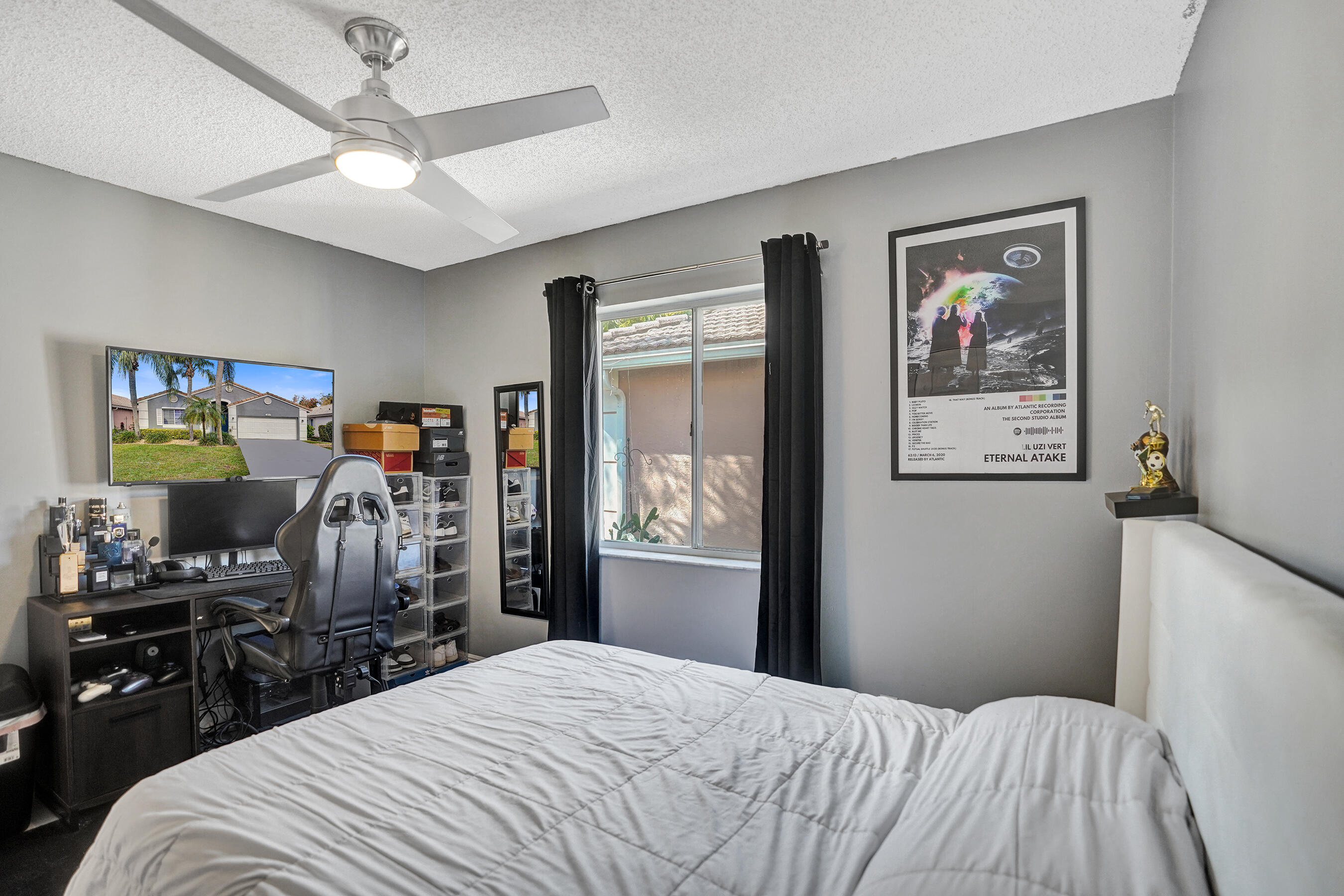 4571 NW 6th Street, Deerfield Beach