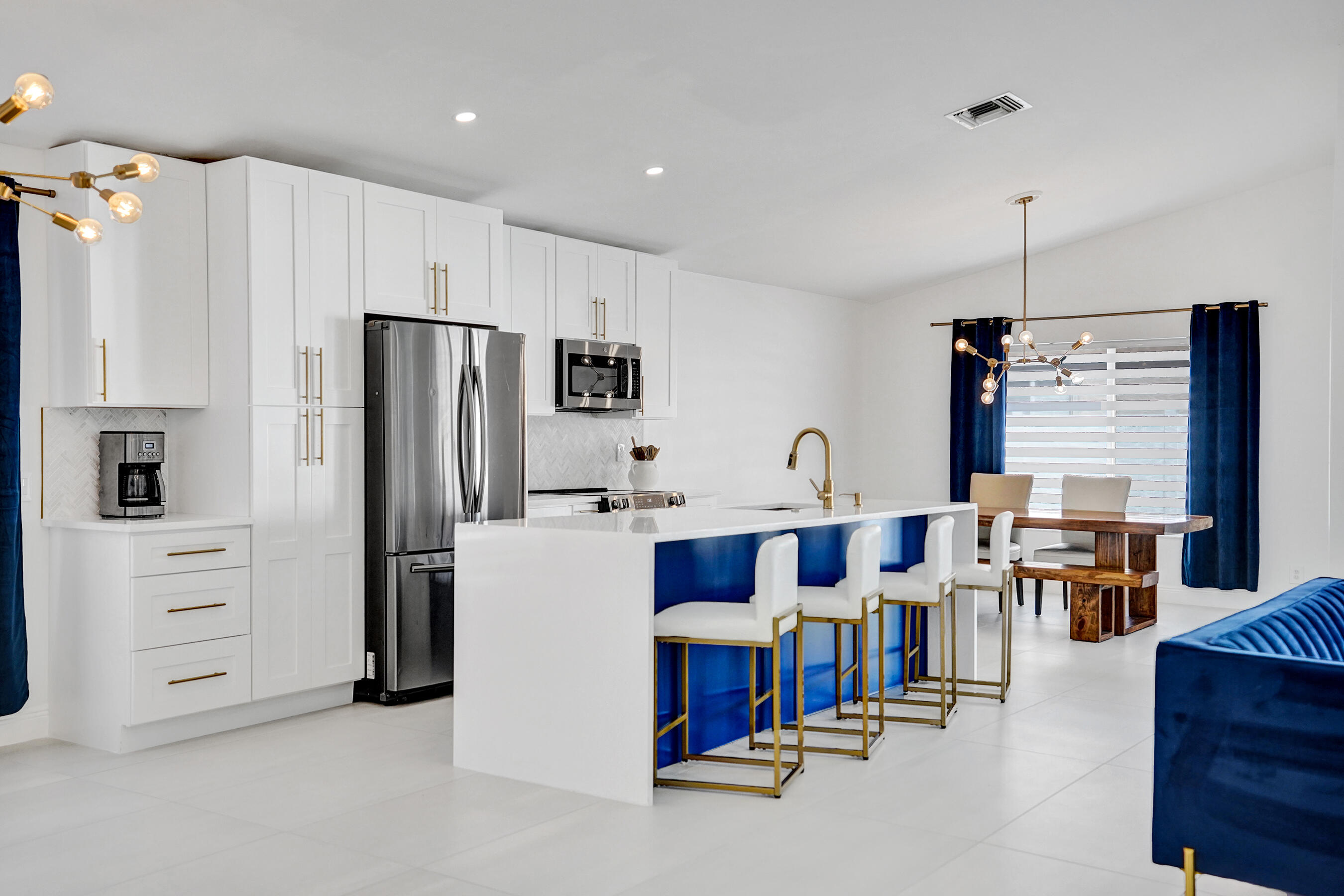 4571 NW 6th Street, Deerfield Beach