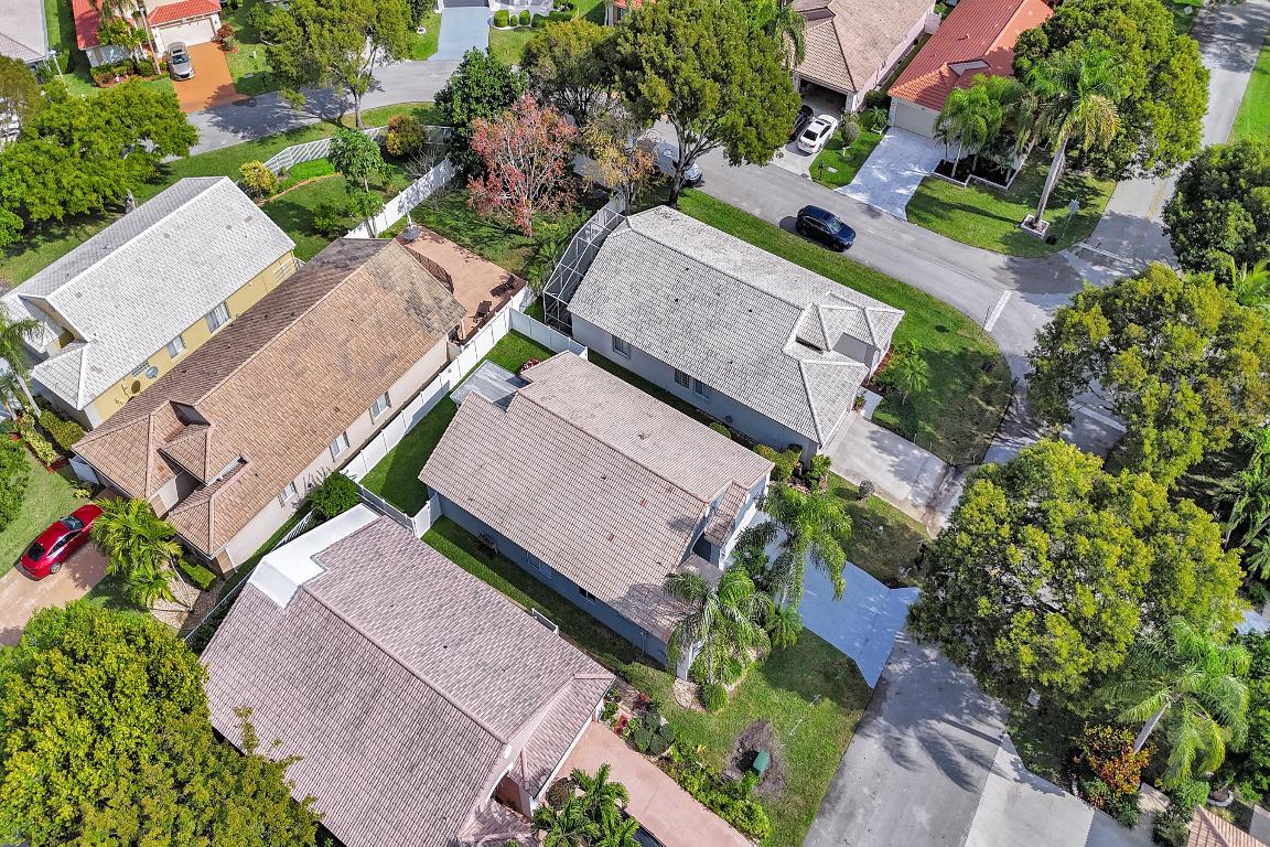 4571 NW 6th Street, Deerfield Beach