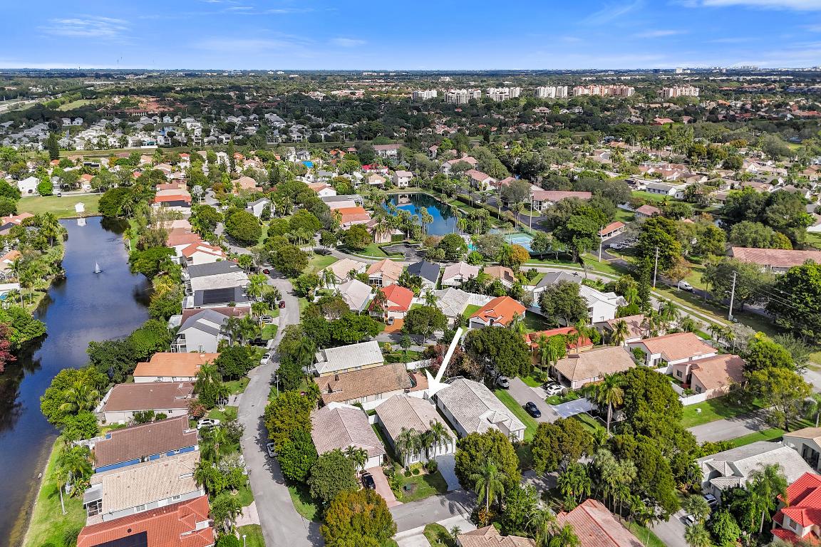 4571 NW 6th Street, Deerfield Beach