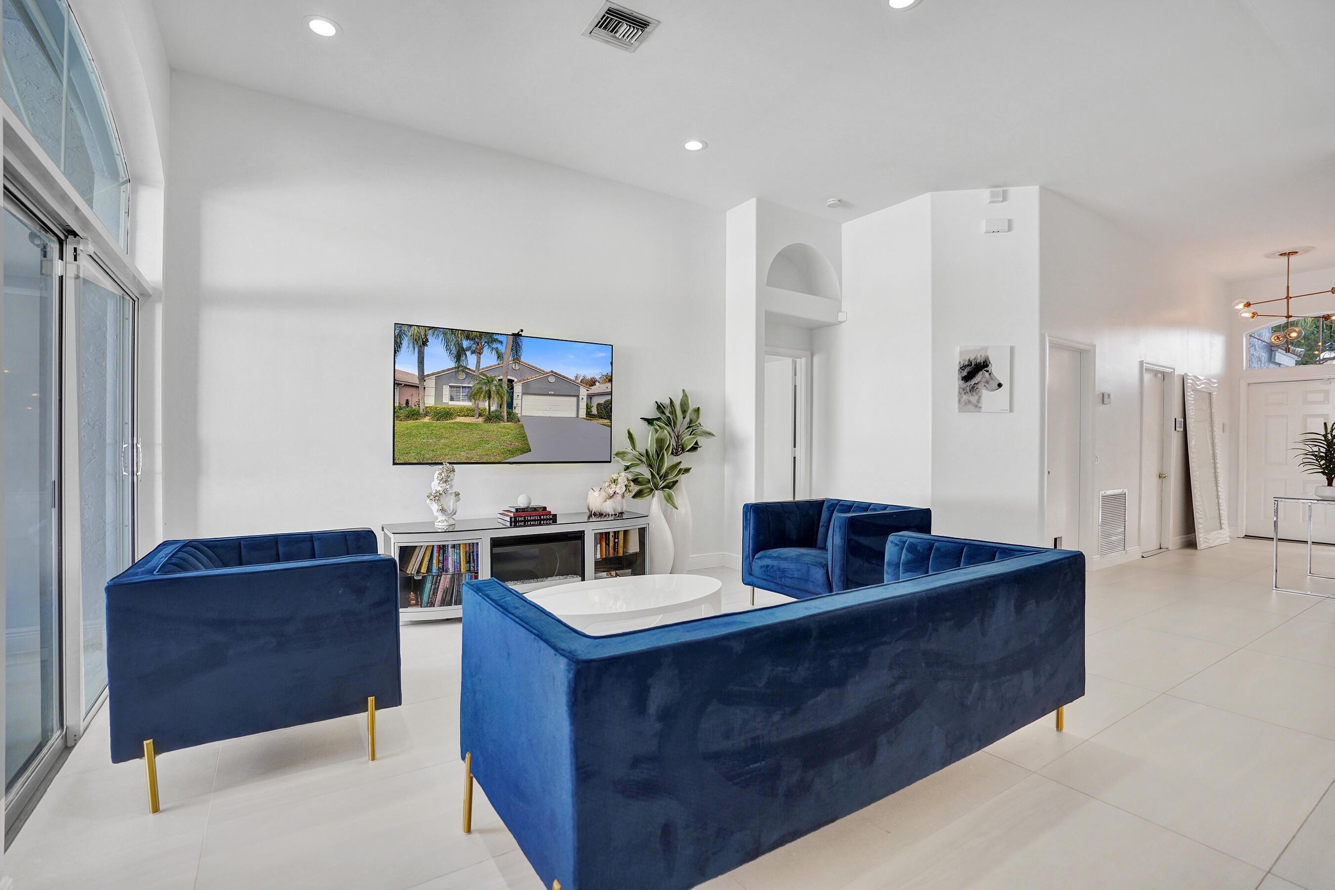 4571 NW 6th Street, Deerfield Beach