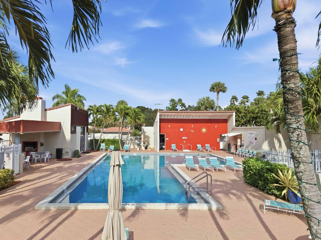 2650 Boundbrook Boulevard 109, Palm Springs Unit: 109