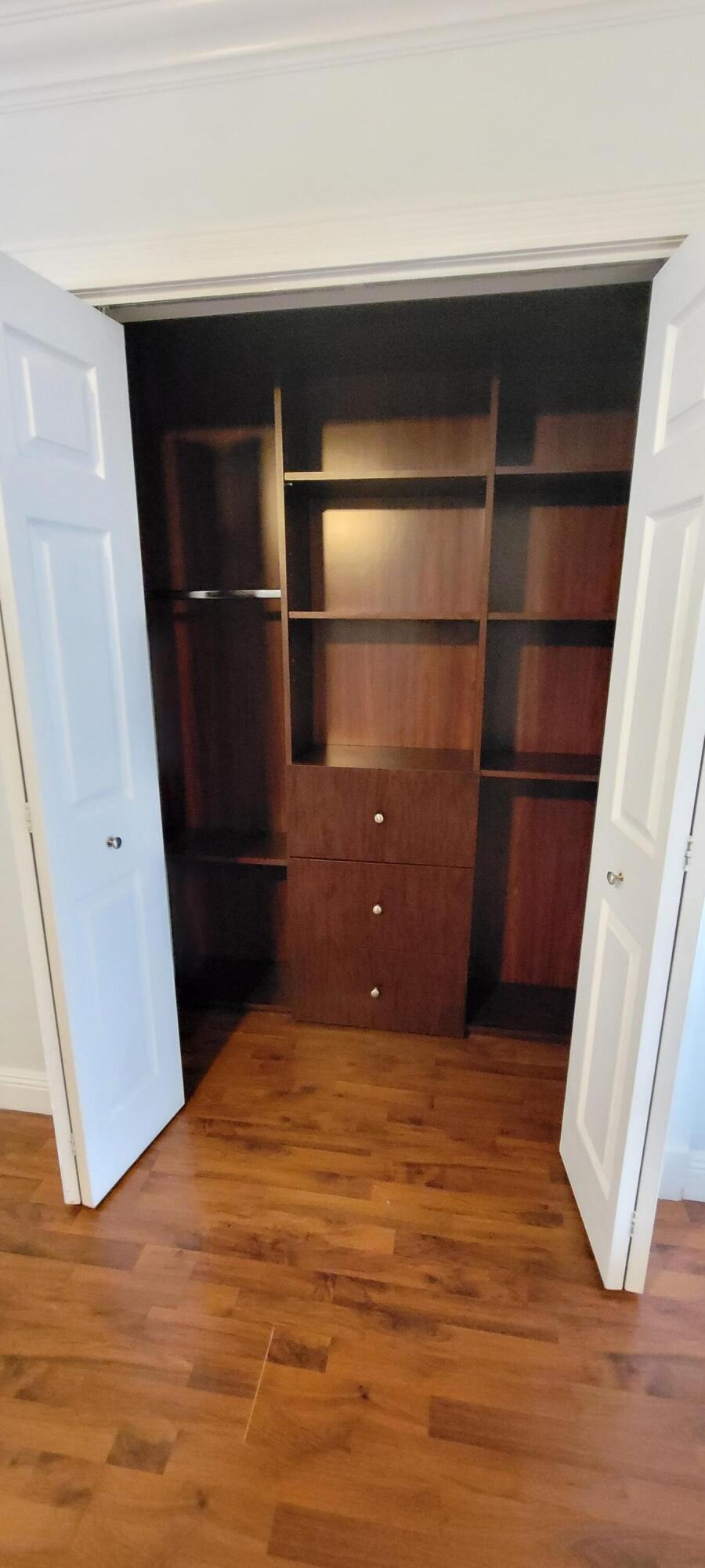 421 NE 1st Street 211, Hallandale Beach Unit: 211