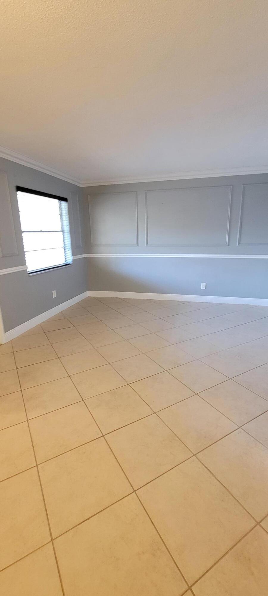 421 NE 1st Street 211, Hallandale Beach Unit: 211