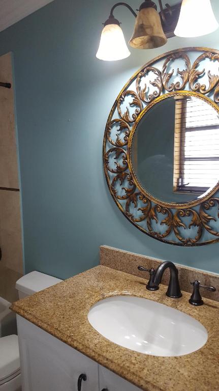 421 NE 1st Street 211, Hallandale Beach Unit: 211