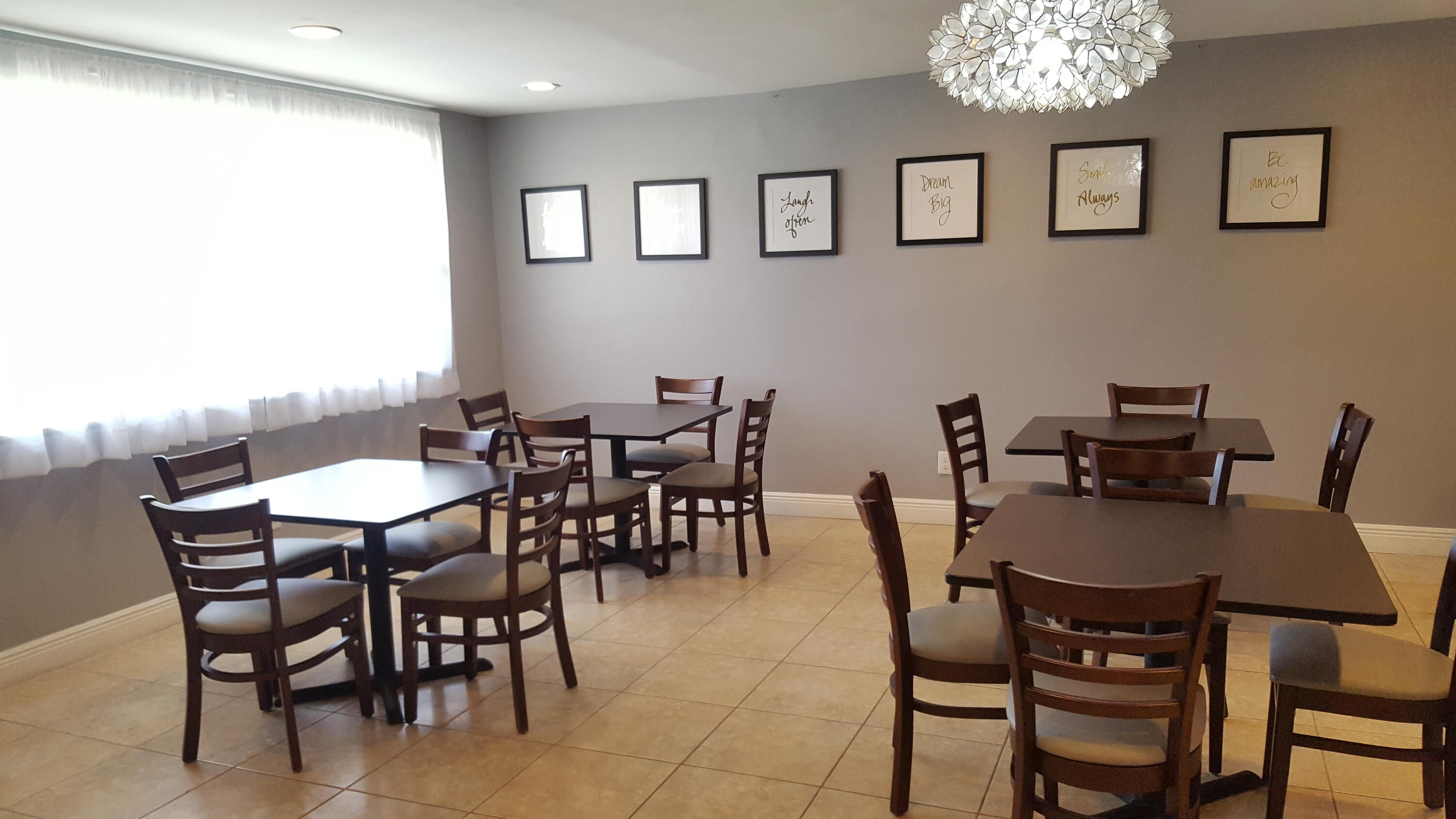 421 NE 1st Street 211, Hallandale Beach Unit: 211