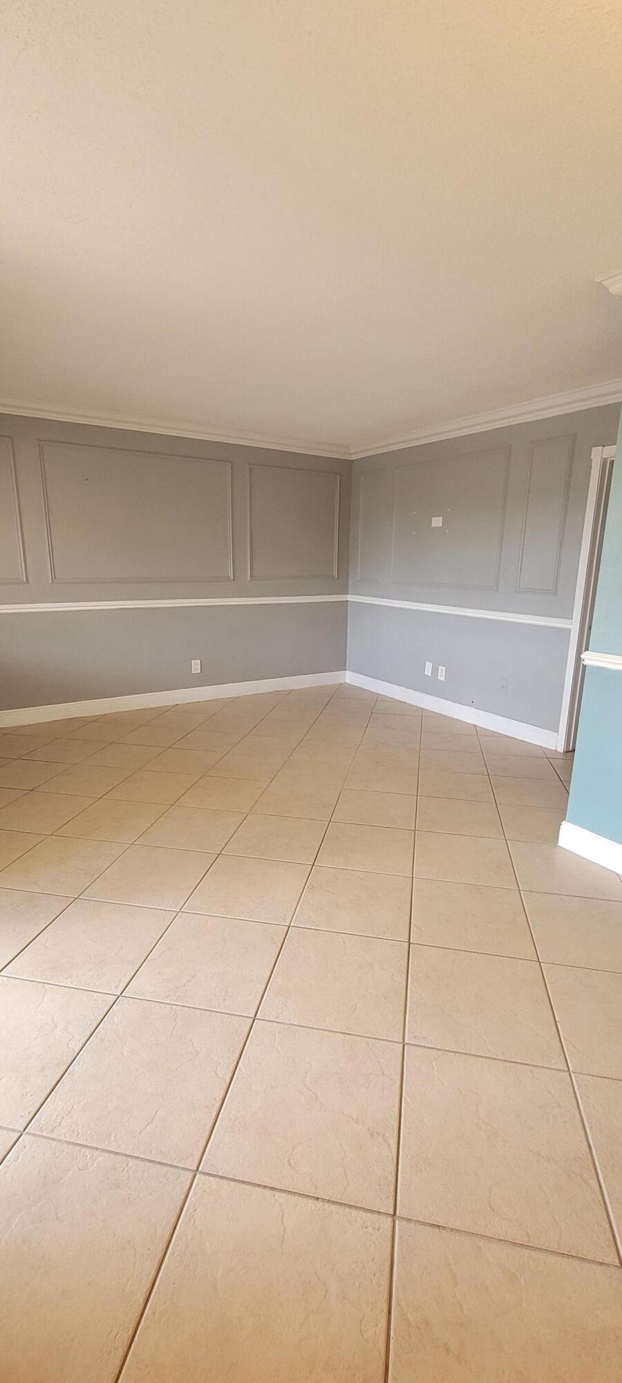 421 NE 1st Street 211, Hallandale Beach Unit: 211