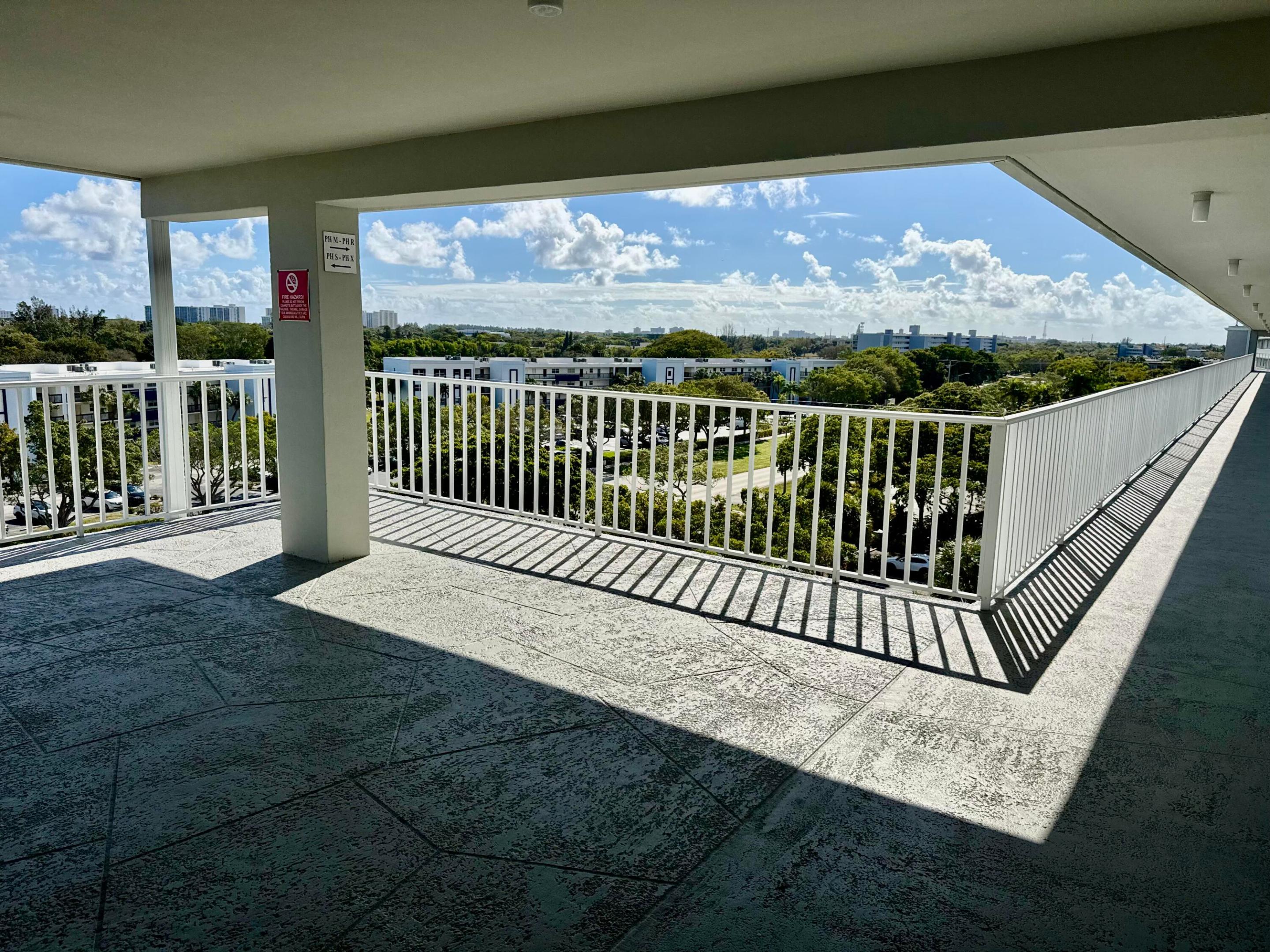 6161 NW 2nd Avenue Ph-M, Boca Raton Unit: Ph-M