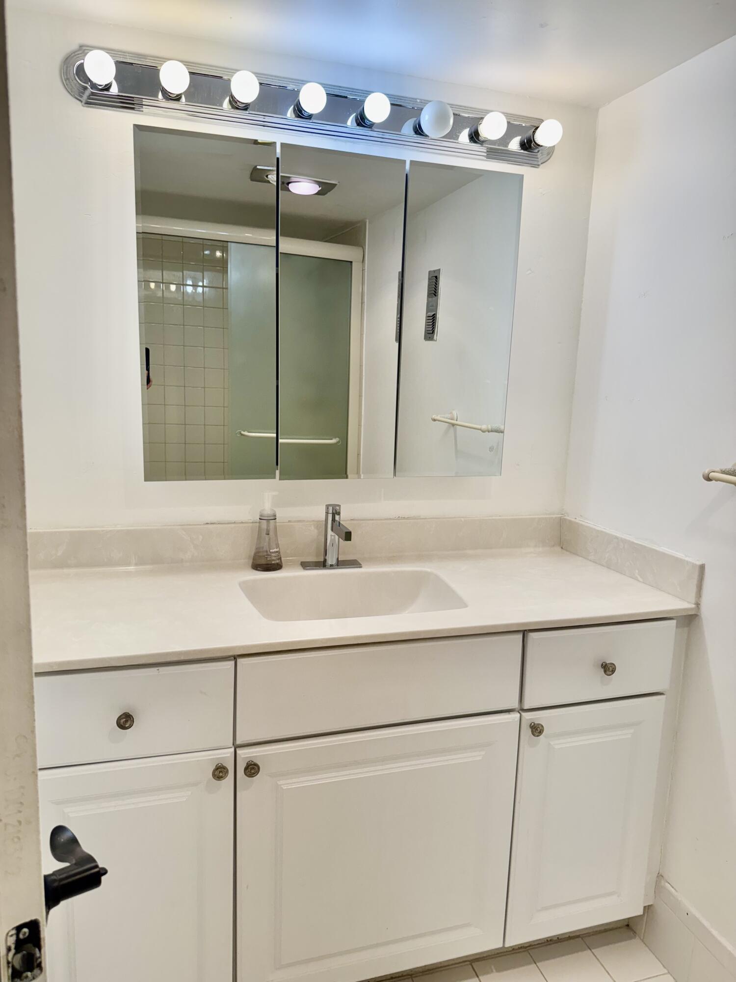 6161 NW 2nd Avenue Ph-M, Boca Raton Unit: Ph-M