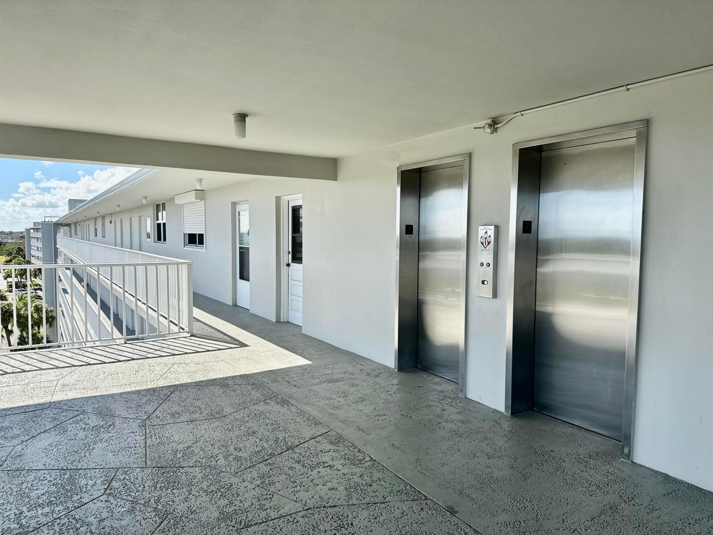 6161 NW 2nd Avenue Ph-M, Boca Raton Unit: Ph-M