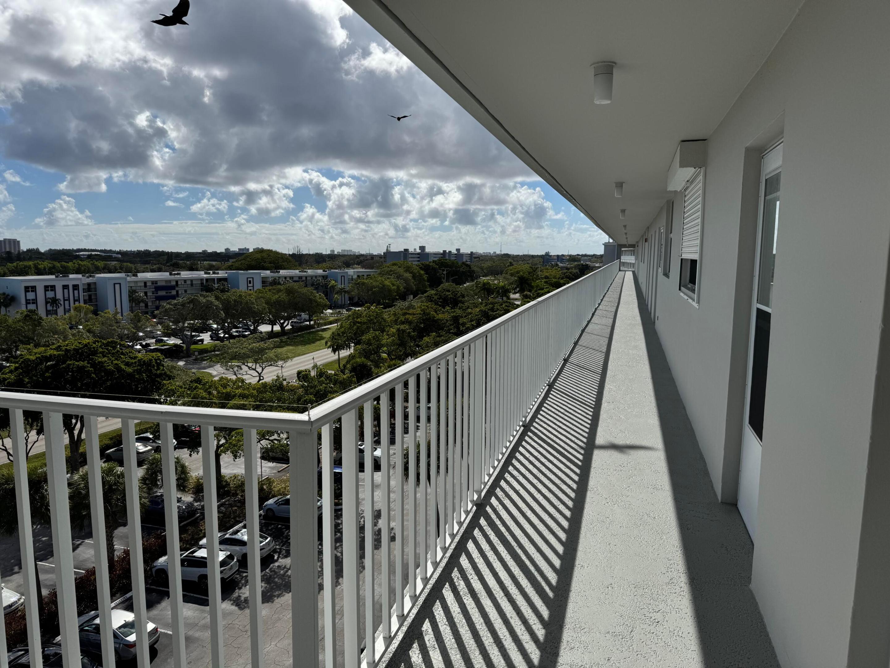 6161 NW 2nd Avenue Ph-M, Boca Raton Unit: Ph-M