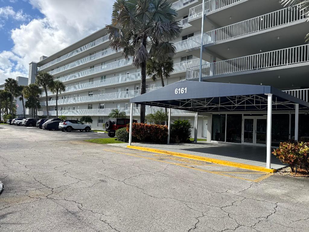 6161 NW 2nd Avenue Ph-M, Boca Raton Unit: Ph-M