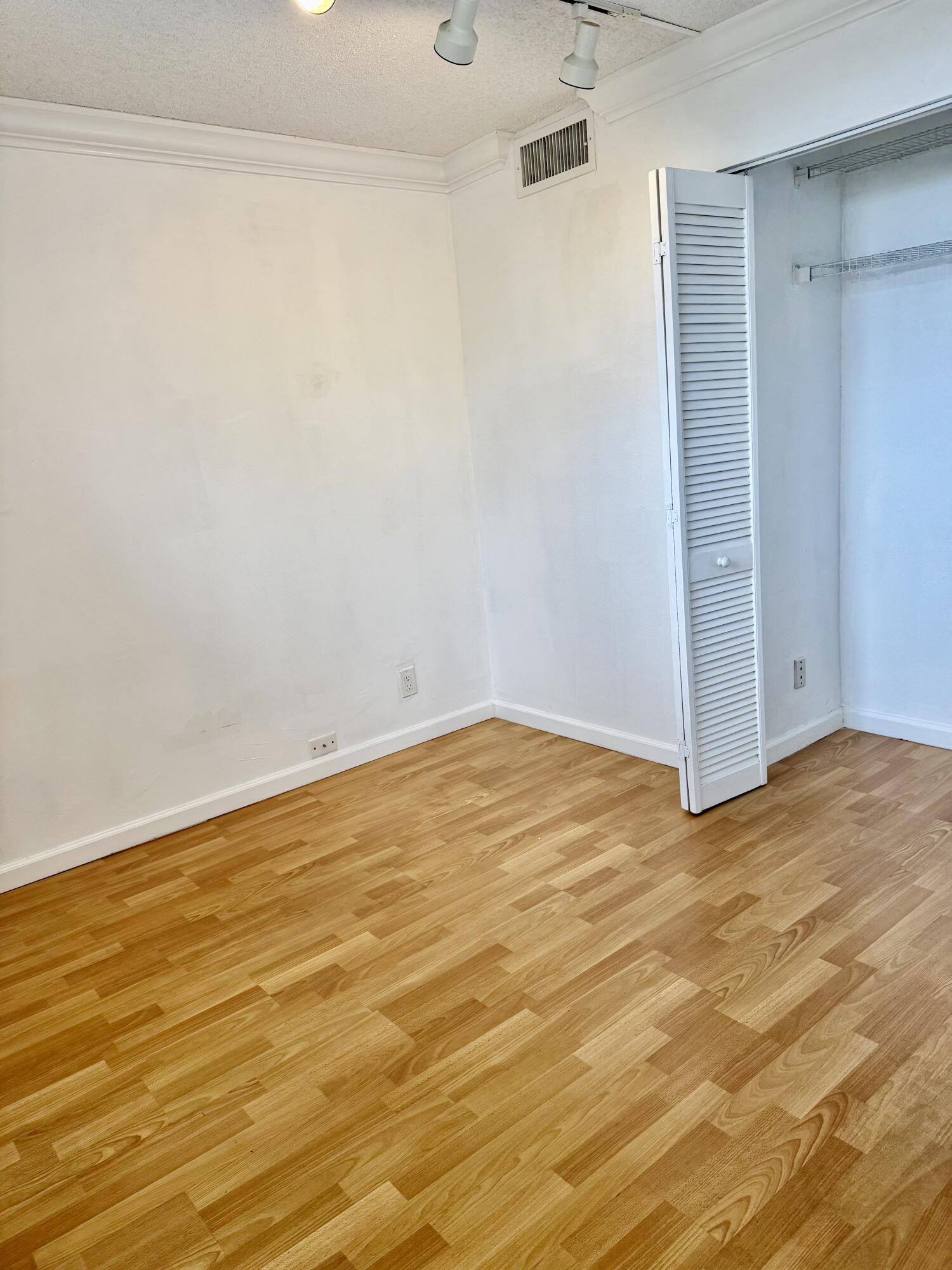 6161 NW 2nd Avenue Ph-M, Boca Raton Unit: Ph-M